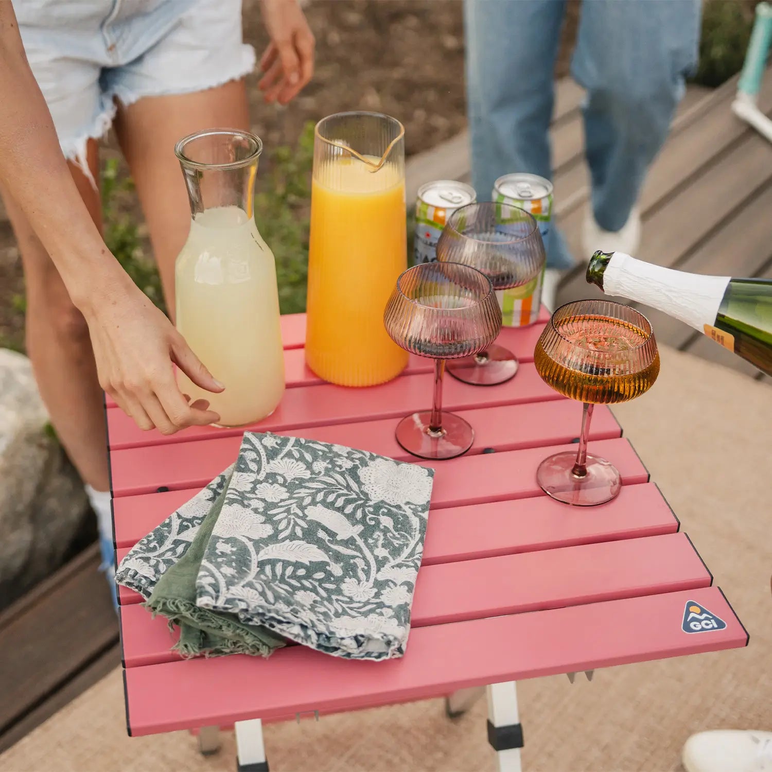 Compact Camp Table 20™